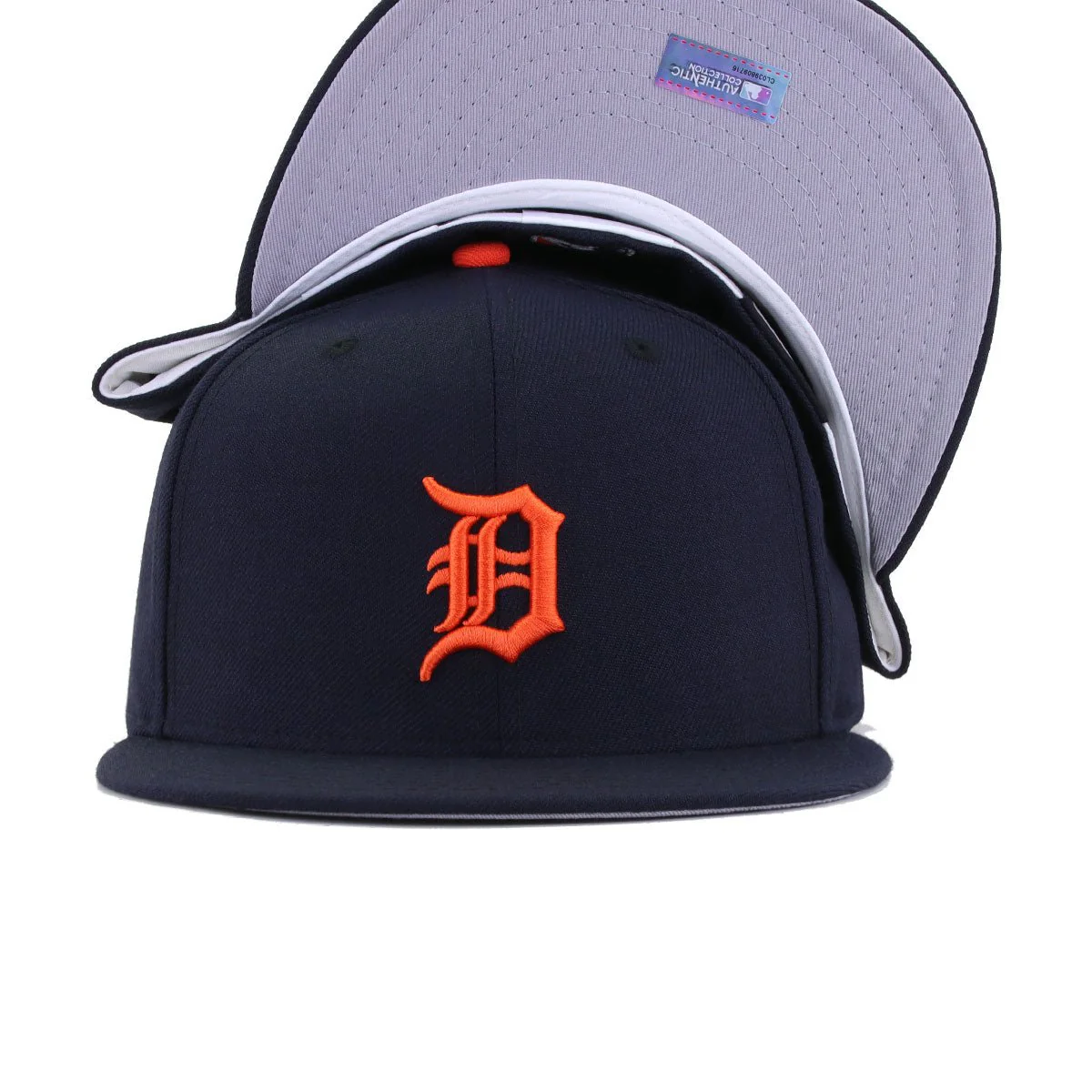 Detroit Tigers Navy Road Cooperstown AC New Era 59Fifty Fitted - Image 4