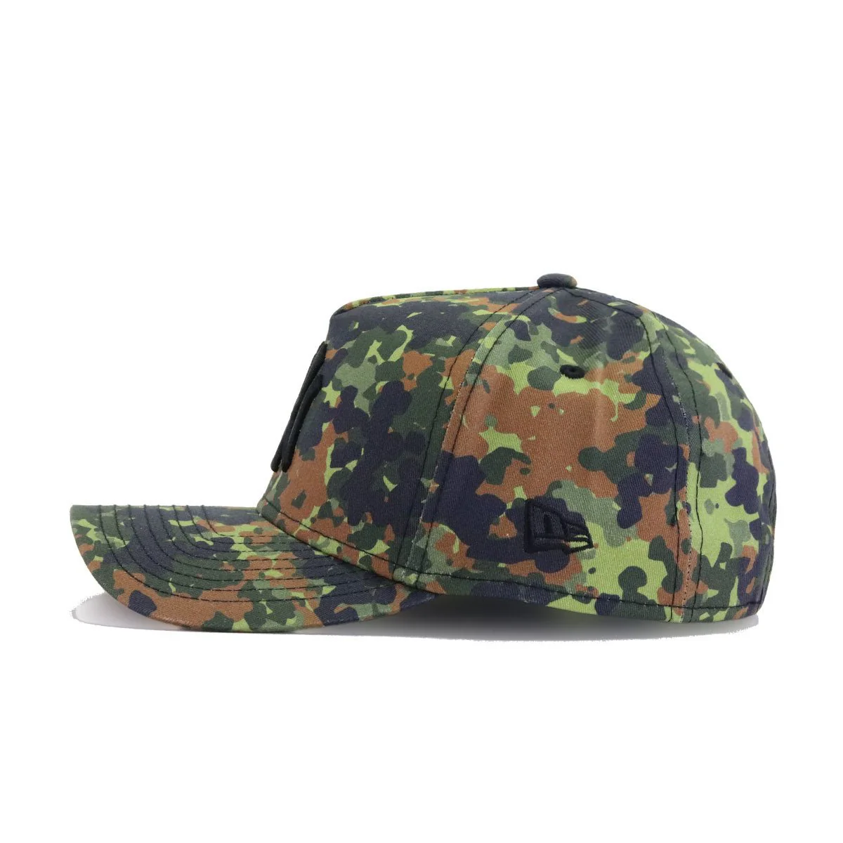 New York Yankees Flecktarn Camo New Era 9Forty A-Frame Snapback - Image 2